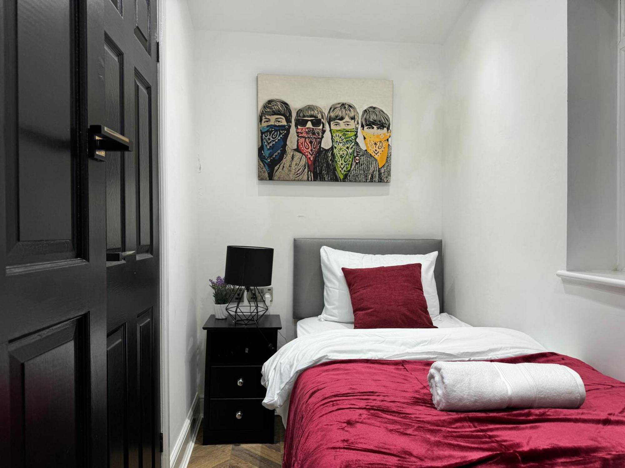4 Bed 4 Bath House With Free Parking, 5 Mins To Lfc And 15 Mins To City Centre ليفربول المظهر الخارجي الصورة