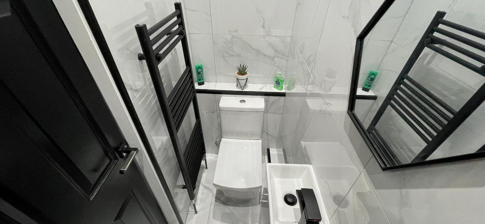 4 Bed 4 Bath House With Free Parking, 5 Mins To Lfc And 15 Mins To City Centre ليفربول المظهر الخارجي الصورة